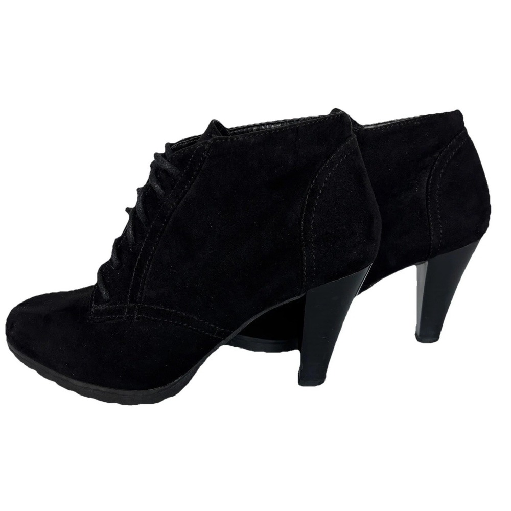 White Mountain Sugarbabe Ankle Boots Black 7.5M Faux Suede Lace Up Heeled Booty